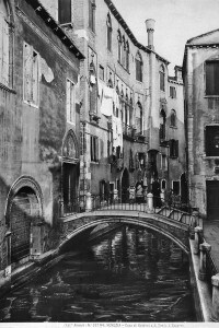 Palazzo Centanni ora Istituto di studi teatrali "Casa Carlo Goldoni" a Venezia