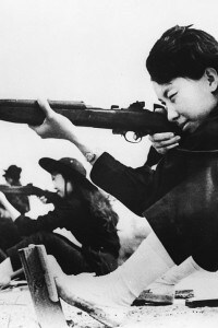 Esercitazione di donne nel 1962 nel Vietnam del Sud