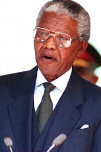 Il giuramento di Nelson Mandela il 10 maggio del 1994