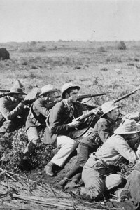 Soldati in trincea durante la Guerra Boera