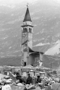 Longarone distrutto dal crollo della diga del Vajont, il 24 ottobre 1963