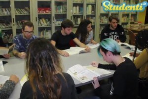 La biblioteca del Liceo Darwin di Roma