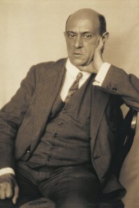 Foto del compositore austriaco Arnold Schonberg