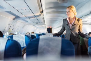 Come diventare assistente di volo