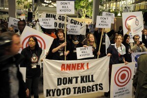 Manifestazione a favore del Protocollo di Kyoto