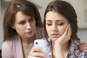 Come strutturare un tema su bullismo e cyberbullismo