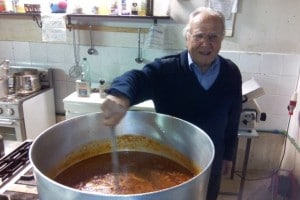 Dino Impagliazzo, un cittadino qualunque che ha tentato di combattere la fame nel mondo con i propri mezzi