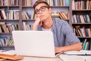 Studenti in ritardo per la tesina maturità 2017