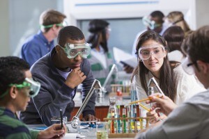 Chimica e tecnologie Farmaceutiche: facoltà alternativa a Medicina