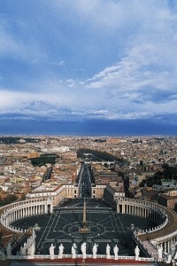 Il colonnato di Piazza San Pietro, realizzato da Gianlorenzo Bernini