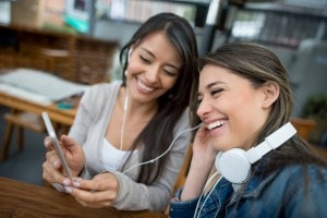 Playlist Maturità 2017: canzoni per gli esami