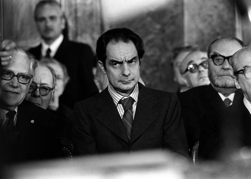 Il sentiero dei nidi di ragno di Italo Calvino: trama, analisi e