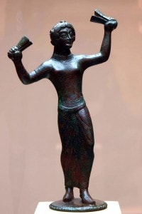 Statuina etrusca in bronzo