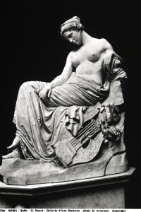 Saffo; scultura di Giovanni Duprè conservata alla Galleria nazionale d'Arte moderna di Roma