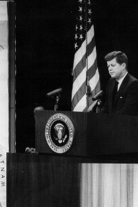 Conferenza stampa di Kennedy sul Vietnam del Nord il 23 marzo del 1961