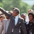 Nelson Mandela esce di prigione