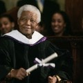 Laurea ad honorem da Amherst College a Nelson Mandela