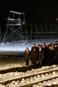 Foto scattata durante la commemorazione del 70° anniversario della liberazione di Auschwitz