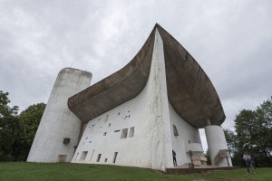Cappella di Notre Dame du Hate, Le Corbusier 