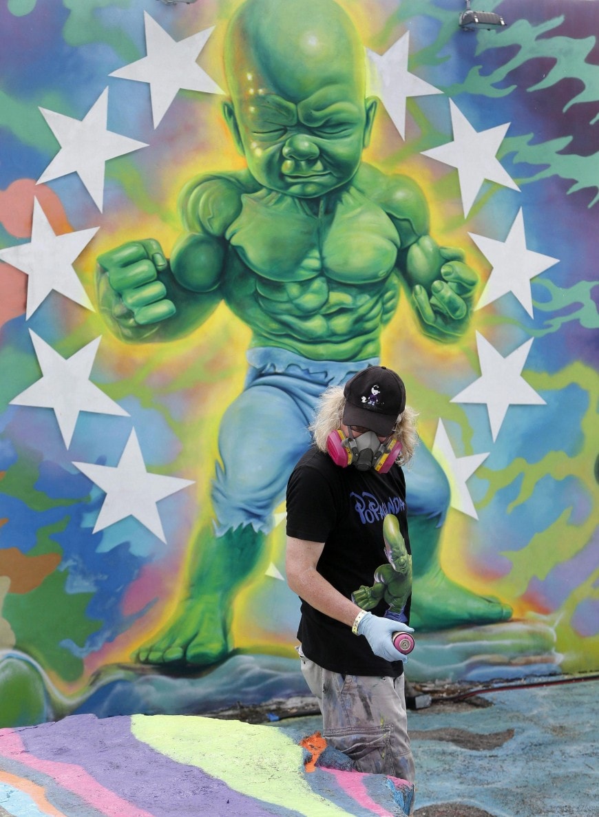 Ron English e il suo baby Hulk