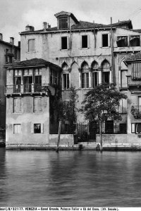 Facciata del palazzo Falier a Venezia