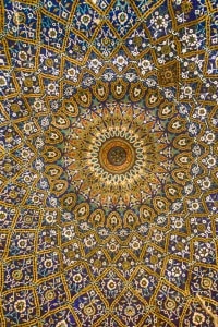 L'arte islamica in Europa è uno degli esempi più evidenti di incontro fra Oriente e Occidente