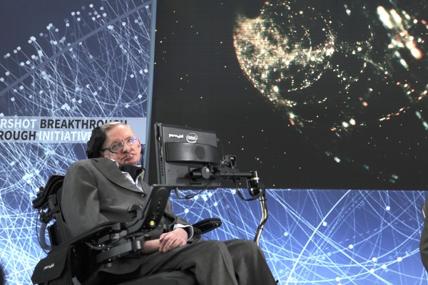 Stephen Hawking: biografia, libri e scoperte del fisico inglese