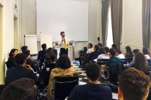 Un corso di public speaking nell'ambito del programma di mentoring Mentors4U