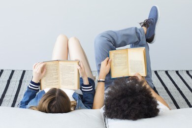 Vacanze di Pasqua: tutti i riassunti dei libri assegnati dai prof