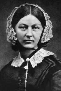 Florence Nightingale: fu la prima donna a ricevere l'Ordine al merito per i suoi instancabili sforzi durante la guerra di Crimea