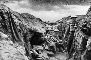 1918, soldati in trincea durante la Grande Guerra
