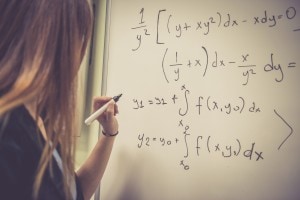 Seconda prova scientifico maturità 2019: peserà più matematica o fisica?