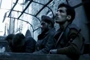 Un'immagine di scena tratta dal film basato sul romanzo di Beppe fenoglio, Il partigiano Johnny