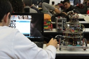 Superconnected robots hackathon robotica