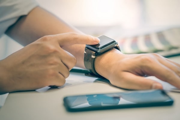 Maturità, prima prova 2019: lo smartwatch si può portare?