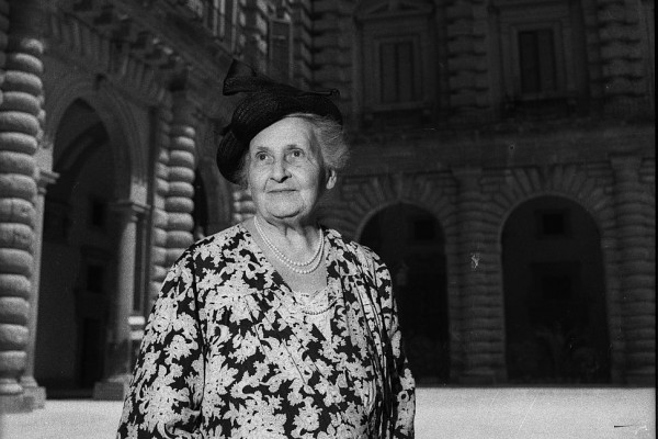 Maria Montessori: biografia, metodo e scuola