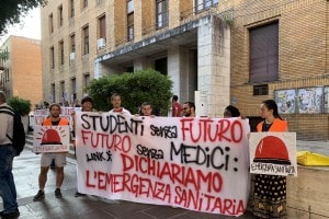 Test medicina 2019, la protesta degli studenti di LINK Coordinamento Universitario