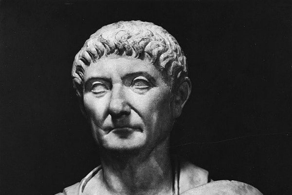Diocleziano: tetrarchia, persecuzione dei cristiani e riforme