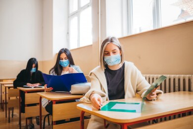 Covid scuola, cosa fare se sei entrato a contatto con un positivo