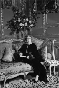 Elinor Glyn (1864-1943), 1935. Scrittrice britannica di romanzi rosa