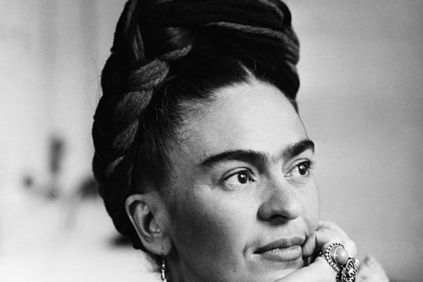 Frida Kahlo: la biografia in un video