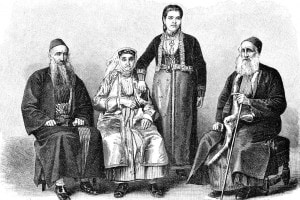 Famiglia di ebrei a Gerusalemme in abiti da sefarditi, cacciati dalla Spagna nel 1492