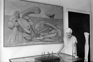 La collezionista d'arte Peggy Guggenheim nel suo museo sul Canal Grande a Venezia, 1979