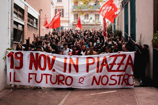 Manifestazione degli studenti 19 novembre: piazze e orari