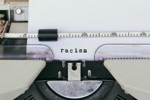 Tema sul razzismo: cosa scrivere?