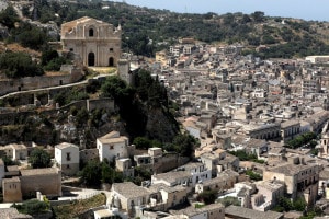 Ragusa, paese in cui è stata girata la serie TV basata su Montalbano, personaggio immaginario ideato da Camilleri