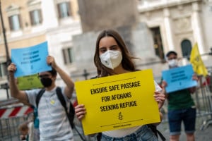 Settembre 2021: Amnesty International manifesta a Roma per l'apertura di corridoi umanitari per i profughi afghani in fuga dal regime dei Talebani
