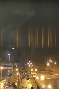Bombardamento nella notte a ridosso della centrale nucleare di Zaporizhzhia
