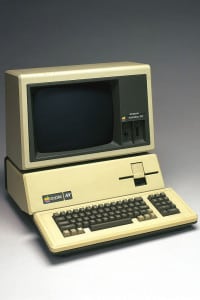 Personal computer e monitor Apple III, 1981