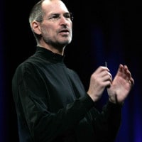 Steve Jobs: la vita, le invenzioni ed infine la malattia del fondatore della Apple
